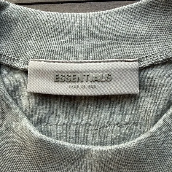 New Essentials Fear of God SS22 Dark Oatmeal Tee Sizes S, M, L - Picture 5 of 9